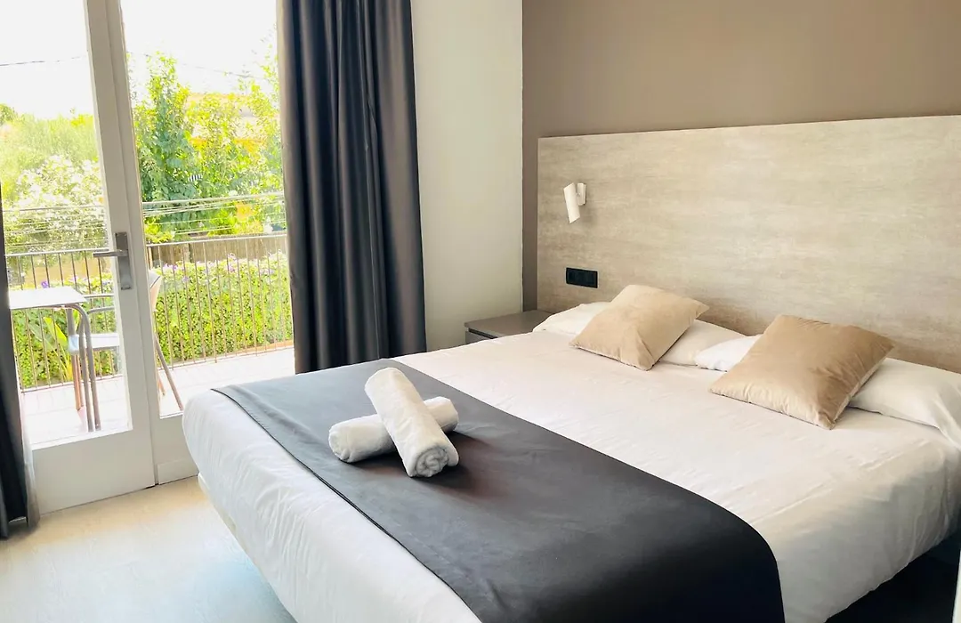 Hotel Sitges Rooms-1